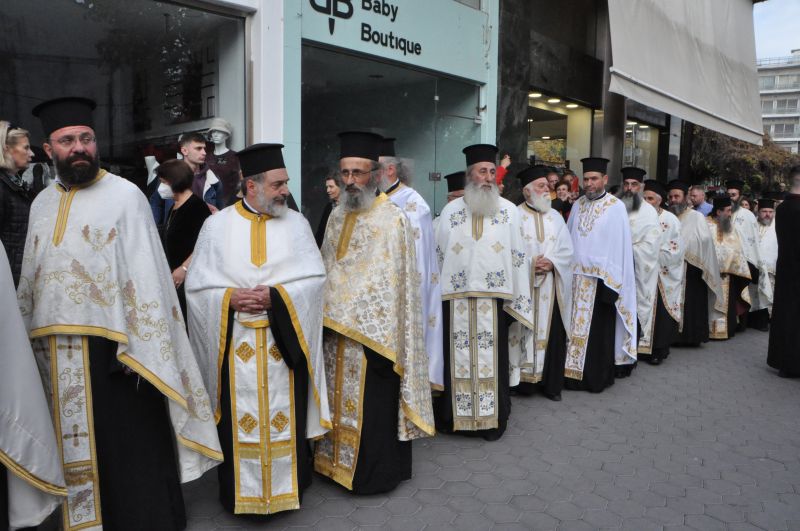 Ἡ ἐνθρόνιση τοῦ νέου Μητροπολίτου Δράμας κ. Δωροθέου (ΒΙΝΤΕΟ)